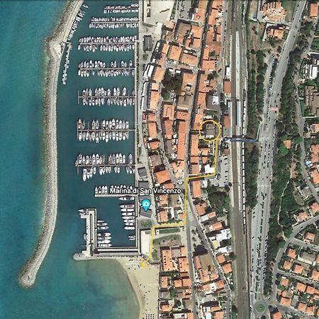 Corso Emanuele Apartments San Vincenzo Luaran gambar