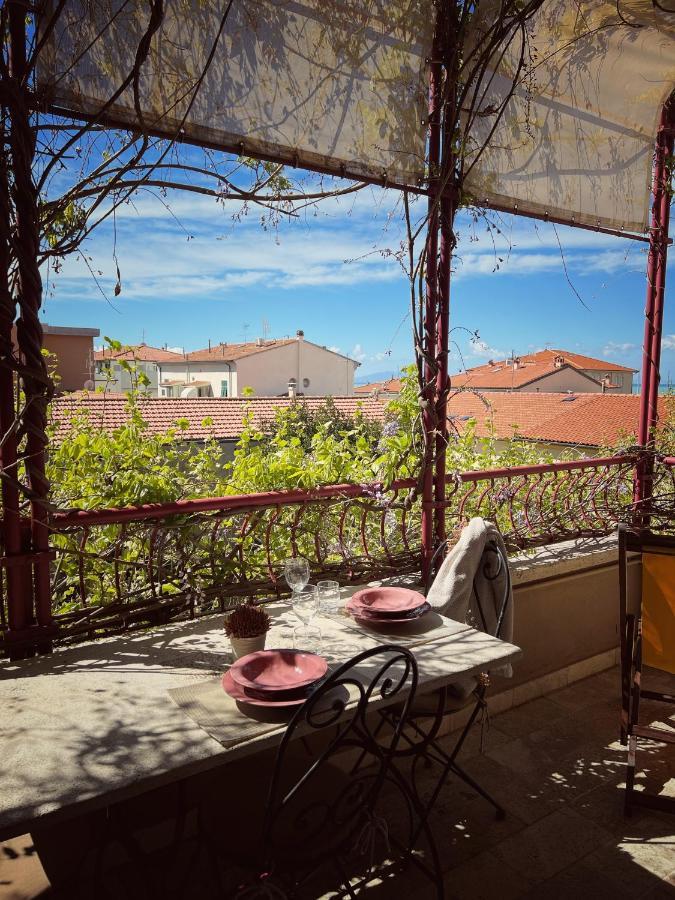 Corso Emanuele Apartments San Vincenzo Luaran gambar