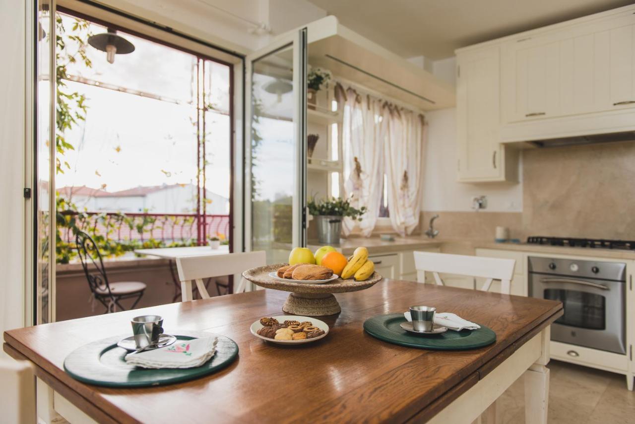 Corso Emanuele Apartments San Vincenzo Luaran gambar